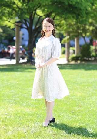 マスコミ全身写真